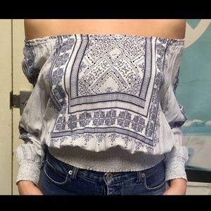 Off the shoulder clinched top